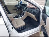 HONDA ACCORD HYBRID TOURING 1HGCR6F71FA013354 fotografie