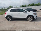CHEVROLET TRAX LS 3GNCJKSB0KL233670 снимка