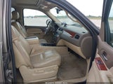 CHEVROLET TAHOE LT 1GNSCBE06BR246058 снимка