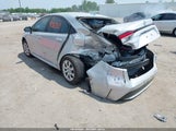 TOYOTA COROLLA LE 5YFEPMAE7NP279625 снимка