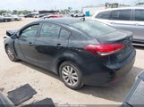 KIA FORTE LX 3KPFK4A7XHE052245 снимка