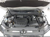 VOLKSWAGEN TIGUAN 2.0T SE/2.0T SEL 3VV2B7AX2JM194215 снимка