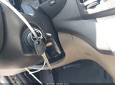 HYUNDAI ELANTRA GLS/SE KMHDU46D48U581445 снимка