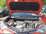 TOYOTA RAV4 XLE 2T3RFREV3GW469832 снимка