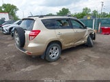 TOYOTA RAV4 JTMBF4DV8AD038087 снимка