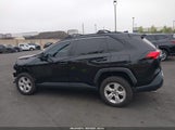 TOYOTA RAV4 XLE 2T3W1RFV2MC120304 снимка