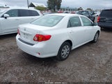 TOYOTA COROLLA LE JTDBU4EE8AJ071547 снимка