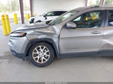 JEEP CHEROKEE LATITUDE PLUS FWD 1C4PJLLB9JD573435 fotografie