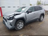 TOYOTA RAV4 LE 2T3F1RFV6RC420807 снимка