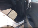HYUNDAI VENUE SEL KMHRC8A35MU086471 снимка