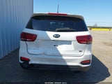 KIA SORENTO 2.4L L 5XYPG4A37LG657127 photo