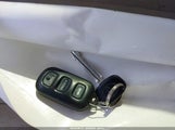TOYOTA AVALON XL 4T1BF28BX1U117793 снимка