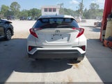 TOYOTA C-HR LE NMTKHMBX2KR087529 снимка