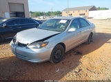 TOYOTA CAMRY LE 4T1BE32KX3U224721 снимка