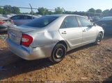 TOYOTA CAMRY LE 4T1BE32KX3U224721 снимка