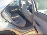 TOYOTA CAMRY LE 4T1BE32KX3U224721 снимка