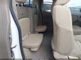 NISSAN FRONTIER SV-I4 1N6BD0CTXHN735082 снимка
