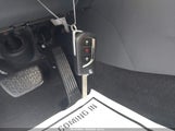 TOYOTA RAV4 LE JTMG1RFV4KD022825 снимка
