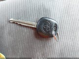 TOYOTA COROLLA L 2T1BURHE9EC191948 снимка