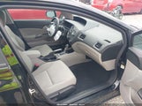 HONDA CIVIC LX 19XFB2F5XFE084640 снимка