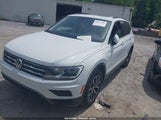 VOLKSWAGEN TIGUAN 2.0T SE/2.0T SE R-LINE BLACK/2.0T SEL 3VV3B7AX0MM104746 photo