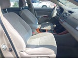 TOYOTA CAMRY XLE 4T1BE32K44U339686 снимка