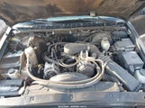 Chevrolet Blazer Ls 1GNDT13W2W2223577 снимка