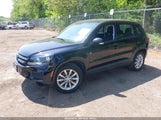 VOLKSWAGEN TIGUAN 2.0T/2.0T S WVGBV7AX5HK047292 снимка