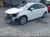 TOYOTA COROLLA LE JTDEPMAE9N3024340 снимка