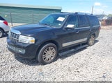 LINCOLN NAVIGATOR 5LMJJ2J58BEJ00868 снимка