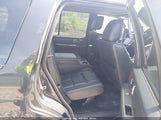 LINCOLN NAVIGATOR 5LMJJ2J58BEJ00868 снимка