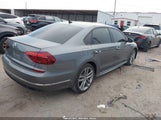 VOLKSWAGEN PASSAT 2.0T R-LINE/2.0T S 1VWAA7A30JC015050 снимка