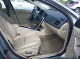 VOLVO S60 T5/T5 PLATINUM/T5 PREMIER/T5 PREMIER PLUS YV1612FS1D2181416 fotografie