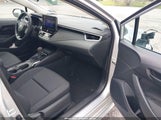 TOYOTA COROLLA LE 5YFB4MDE0SP241530 снимка