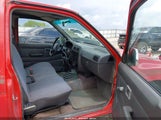 NISSAN 4X2 TRUCK XE 1N6SD11S3VC390565 fotografie