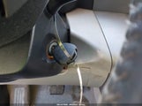 TOYOTA RAV4 LIMITED V6 JTMBK31V766001974 photo