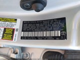 TOYOTA COROLLA LE 2T1BURHE6JC010315 снимка