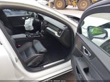 VOLVO S60 RECHARGE PLUG-IN HYBRID T8 PLUS BLACK EDITION 7JRH60FH8RG290119 снимка