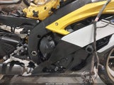 YAMAHA YZFR6 JYARJ16E1GA035692 снимка