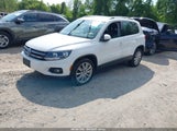 VOLKSWAGEN TIGUAN SE WVGAV7AX5CW517186 fotografie