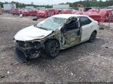 TOYOTA COROLLA SE 5YFBURHE4JP797409 снимка