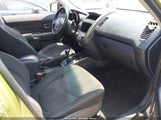 KIA SOUL + KNDJT2A63D7629954 снимка