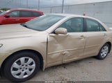 TOYOTA CAMRY LE 4T4BF3EK0AR031439 снимка