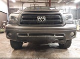 TOYOTA TUNDRA GRADE 5.7L V8 5TFUY5F1XDX322004 снимка