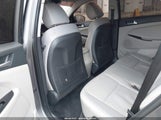 HYUNDAI TUCSON SE KM8J23A43LU115525 снимка
