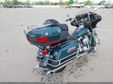 HARLEY-DAVIDSON FLHTCUI 1HD1FCW17YY621042 снимка