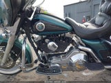 HARLEY-DAVIDSON FLHTCUI 1HD1FCW17YY621042 снимка