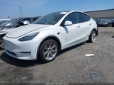 TESLA MODEL Y LONG RANGE DUAL MOTOR ALL-WHEEL DRIVE 7SAYGDEE1NF368676 photo