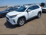 TOYOTA RAV4 XLE 2T3W1RFV6KC024382 снимка