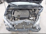 TOYOTA COROLLA LE 5YFBURHE2JP780401 снимка